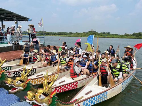 latest company news about Shenzhen Hongsinn Precision Co., Ltd., a Leading Custom Precision Parts Manufacturer, Celebrates Dragon Boat Festival with an Exciting Outing