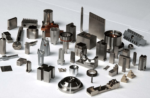 Latest company news about What are the 7 major parts of a CNC machine?